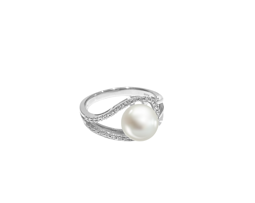 Platinum Diamond & Pearl Ring - Akoya Atelier