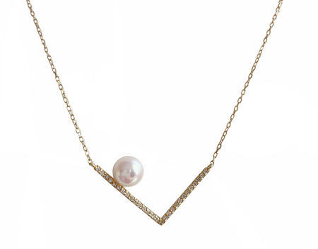 V Pearl & Diamond Necklace